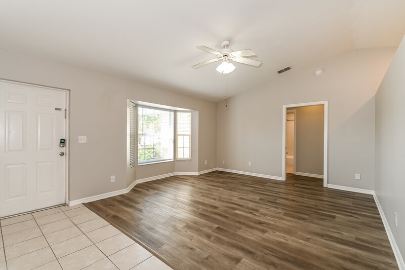 2,325/Mo, 4658 Sierra Ln Bonita Springs, FL 34134 Living Room View
