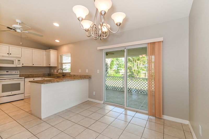 2,325/Mo, 4658 Sierra Ln Bonita Springs, FL 34134 Dining Room View