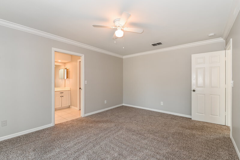 2,325/Mo, 4658 Sierra Ln Bonita Springs, FL 34134 Main Bedroom View 2