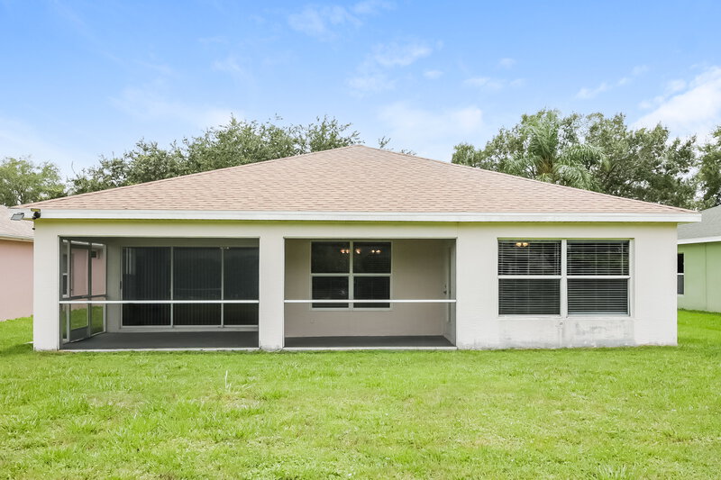 2,480/Mo, 9351 Middle Oak Dr Fort Myers, FL 33912 Rear View