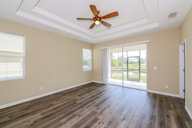 2,630/Mo, 6322 French Creek Ct Ellenton, FL 34222 Living Room View