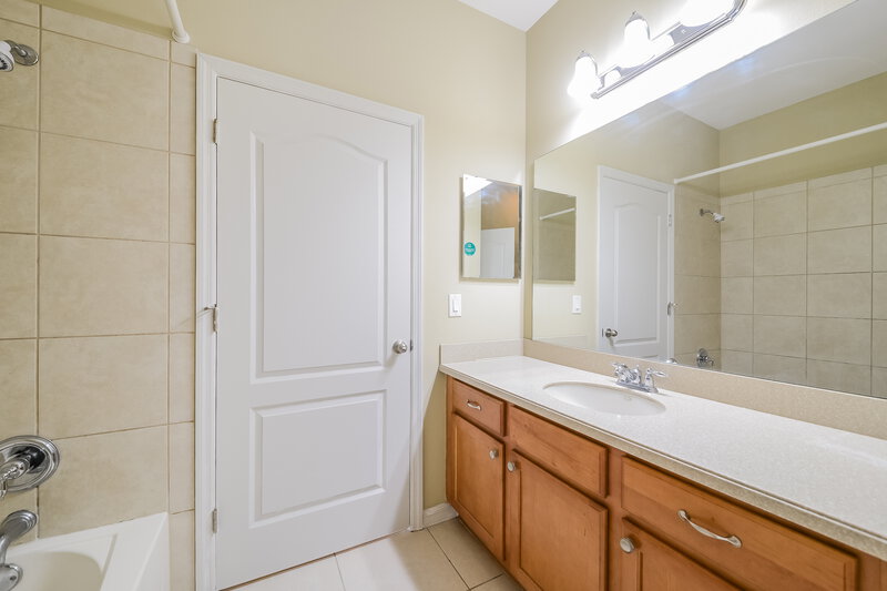 2,630/Mo, 6322 French Creek Ct Ellenton, FL 34222 Bathroom View