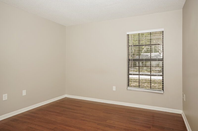 2,375/Mo, 5785 Colonial Oaks Blvd Sarasota, FL 34232 Bedroom View