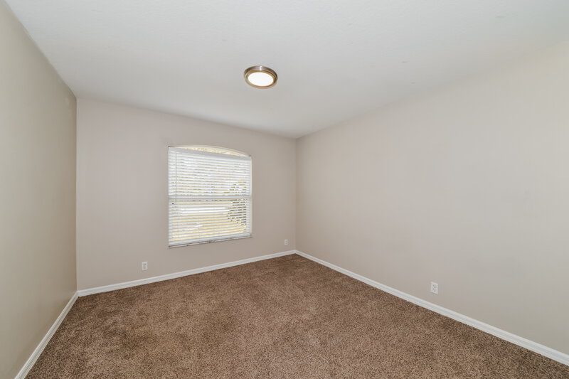 3,520/Mo, 7416 39th Ct E Sarasota, FL 34243 Bedroom View