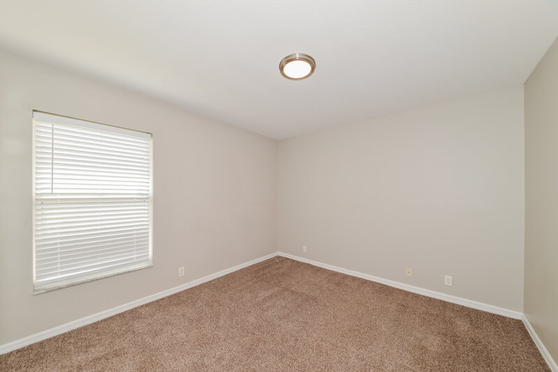 3,520/Mo, 7416 39th Ct E Sarasota, FL 34243 Bedroom View 2