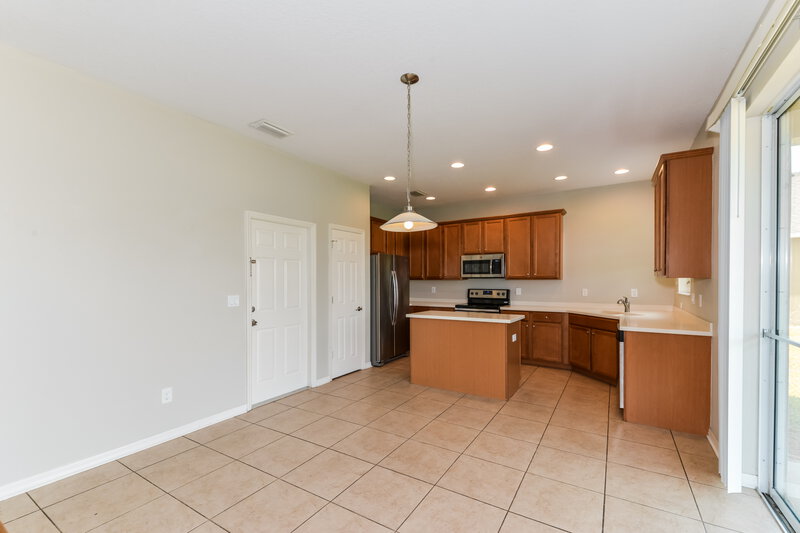 2,365/Mo, 7926 113th Avenue Cir E Parrish, FL 34219 Dining Room View