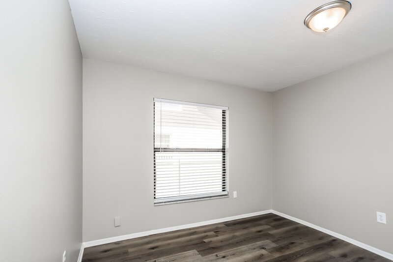 2,480/Mo, 5680 Colonial Oaks Blvd Sarasota, FL 34232 Bedroom View 3