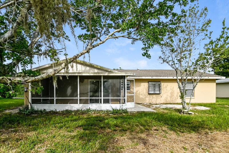 2,045/Mo, 7317 Connecticut Ave Sarasota, FL 34243 Rear View