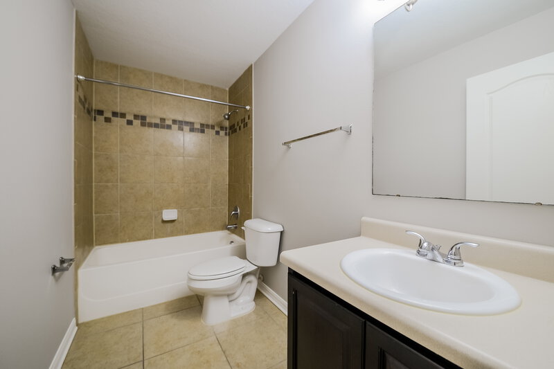 3,550/Mo, 2305 50th Street Cir E Palmetto, FL 34221 Bathroom View