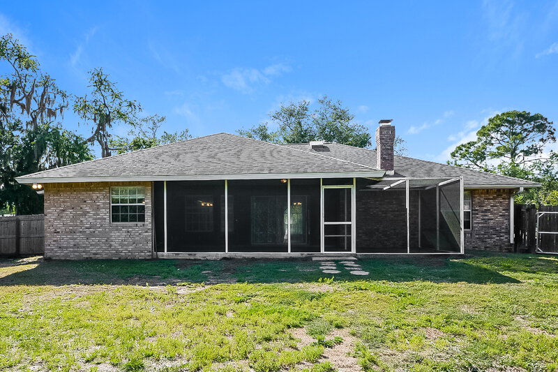 2,920/Mo, 811 133rd St E Bradenton, FL 34212 Rear View