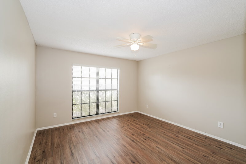 2,380/Mo, 5674 25th Street Cir E Bradenton, FL 34203 Main Bedroom View
