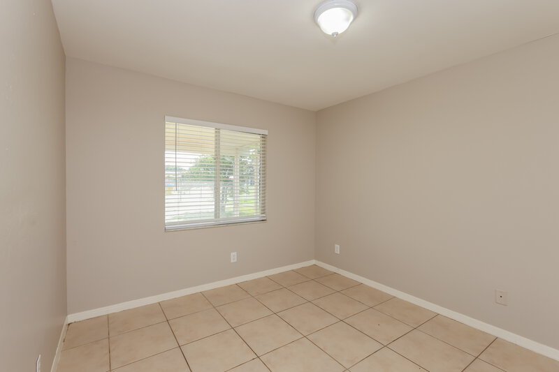 0/Mo, 3521 Santa Barbara Blvd Cape Coral, FL 33914 Bedroom View 3