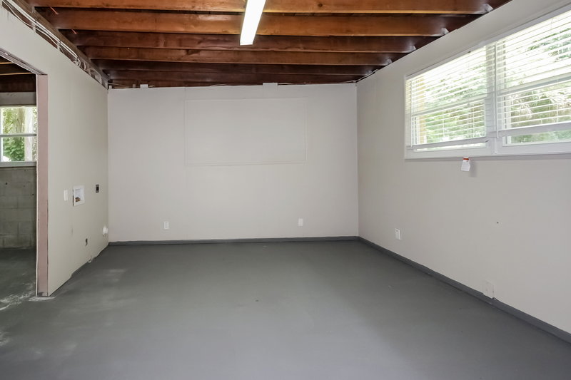 2,300/Mo, 804 68th Ave W Bradenton, FL 34207 Garagelarge View 3