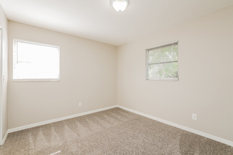 2,425/Mo, 1020 Fontana St Naples, FL 34103 Bedroom View