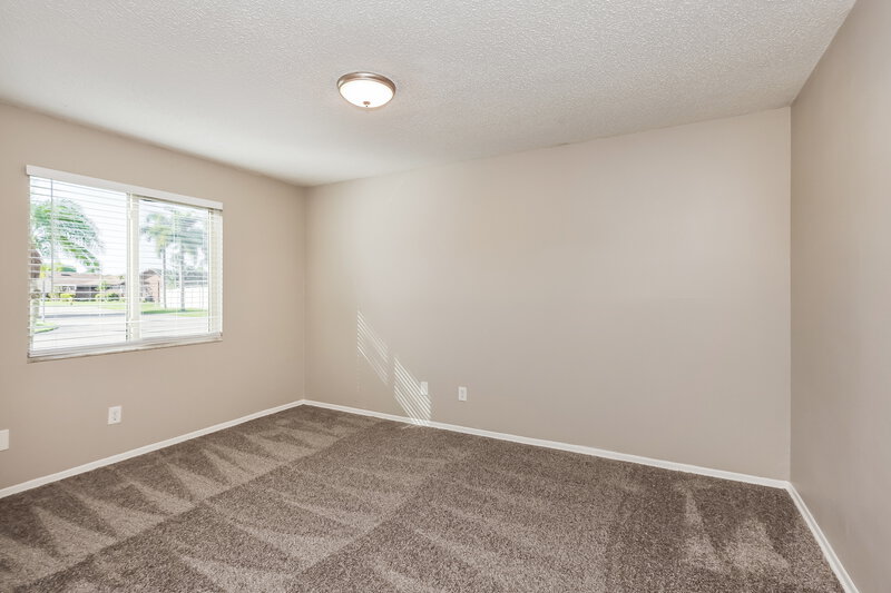 1,905/Mo, 5701 Longleaf Dr North Fort Myers, FL 33917 Bedroom View