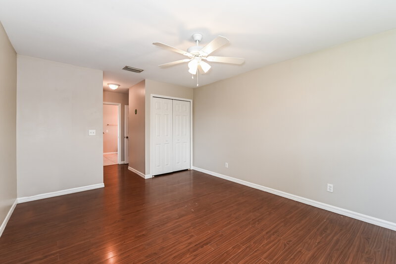 2,435/Mo, 3421 SW 26th Ave Cape Coral, FL 33914 Main Bedroom View