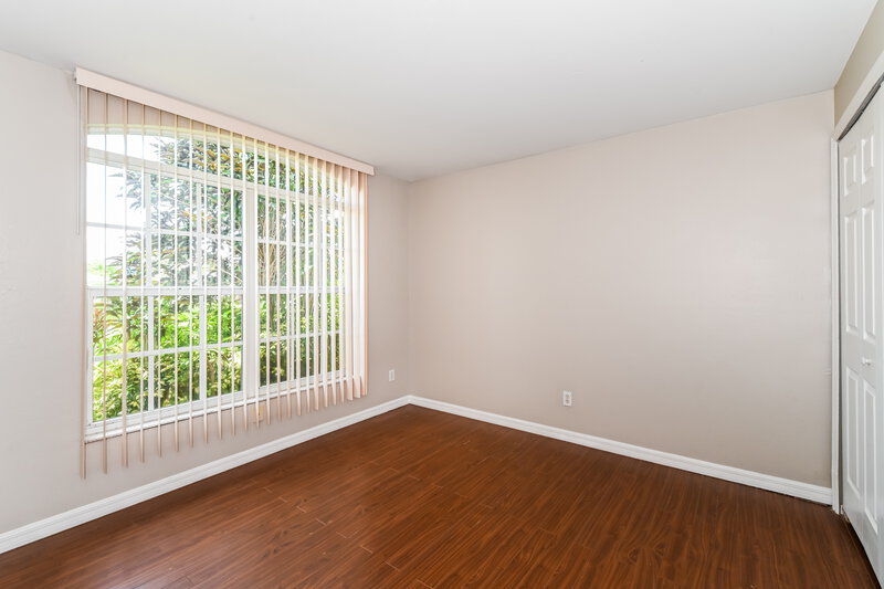 2,435/Mo, 3421 SW 26th Ave Cape Coral, FL 33914 Bedroom View