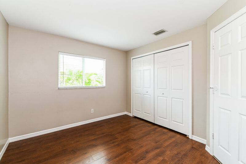 2,435/Mo, 3421 SW 26th Ave Cape Coral, FL 33914 Bedroom View 2