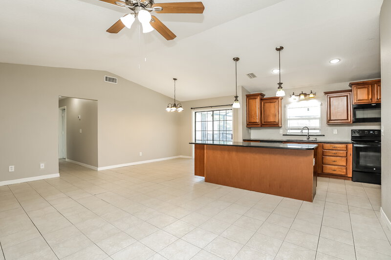 2,350/Mo, 971 Winsome Rd North Fort Myers, FL 33903 Misc View 3