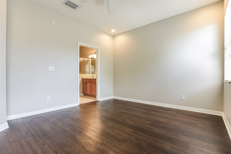 2,285/Mo, 11653 Tempest Harbor Loop Venice, FL 34292 Main Bedroom View