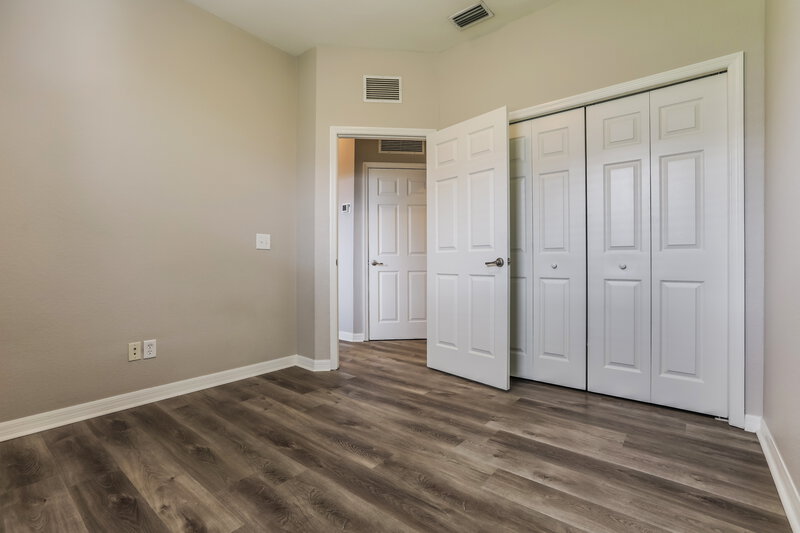 2,285/Mo, 11653 Tempest Harbor Loop Venice, FL 34292 Bedroom View 4