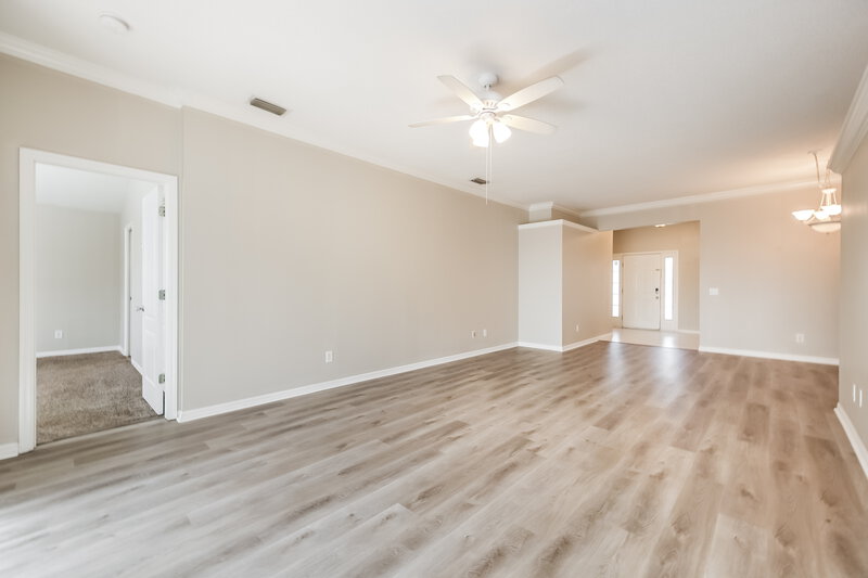 3,980/Mo, 304 Fareham Dr Venice, FL 34293 Living Room View 2