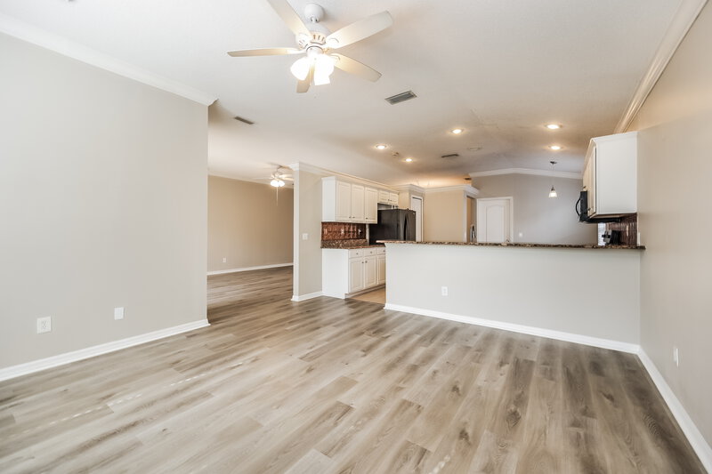 3,980/Mo, 304 Fareham Dr Venice, FL 34293 Living Room View 4