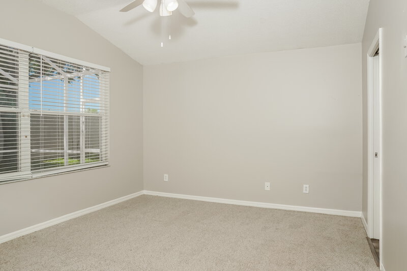 2,395/Mo, 304 Fareham Dr Venice, FL 34293 Main Bedroom View