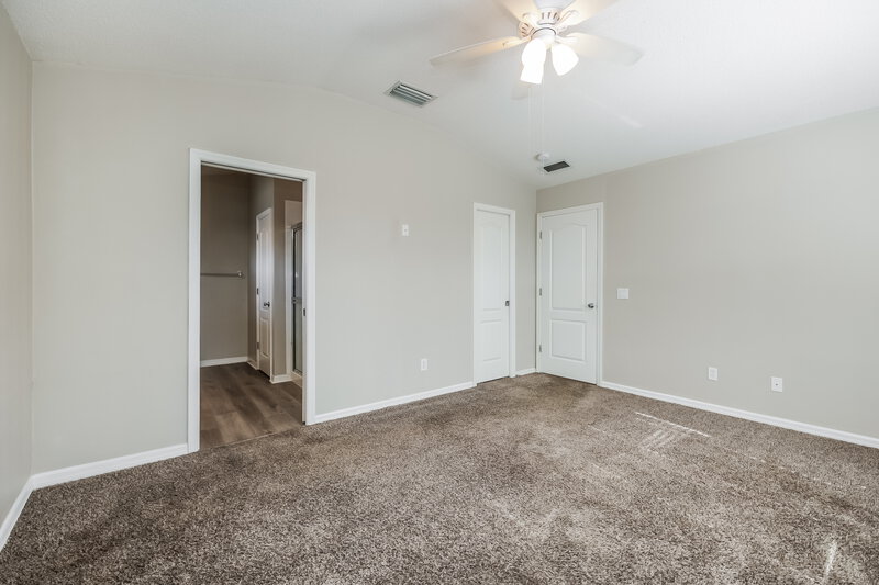 3,980/Mo, 304 Fareham Dr Venice, FL 34293 Main Bedroom View