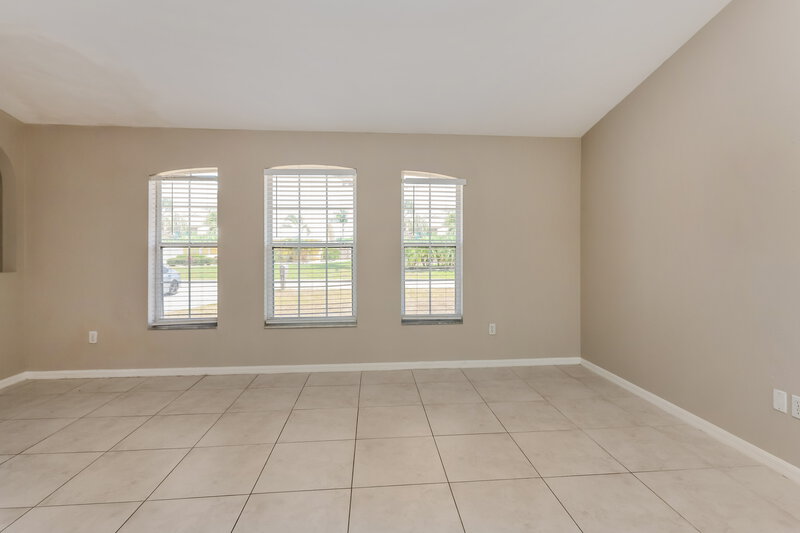 1,840/Mo, 2210 SE 15th St Cape Coral, FL 33990 Living Room View 2