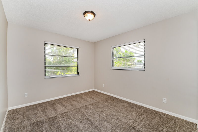 2,000/Mo, 1210 SE 36th Ter Cape Coral, FL 33904 Bedroom View 2