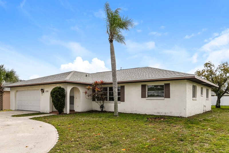 1,860/Mo, 1318 Everest Pkwy Cape Coral, FL 33904 Front View
