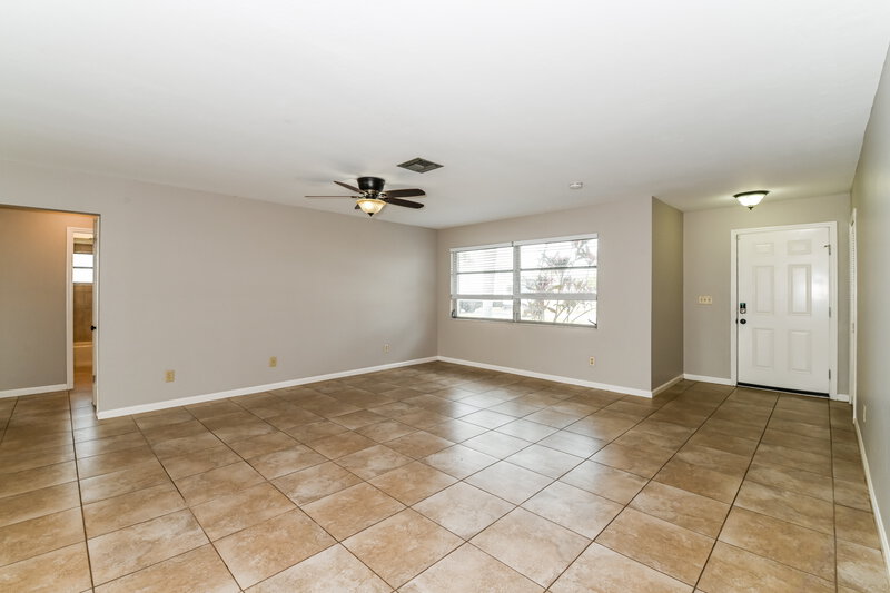 1,860/Mo, 1318 Everest Pkwy Cape Coral, FL 33904 Living Room View