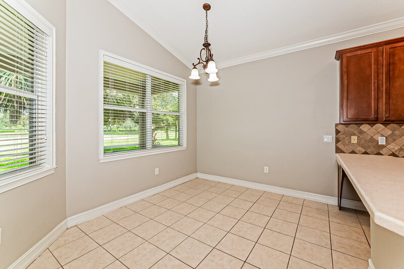 2,625/Mo, 6340 Rookery Cir Bradenton, FL 34203 Dining Room View 2