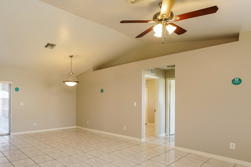 1,920/Mo, 142 SE 11th Ter Cape Coral, FL 33990 Living Room View 3