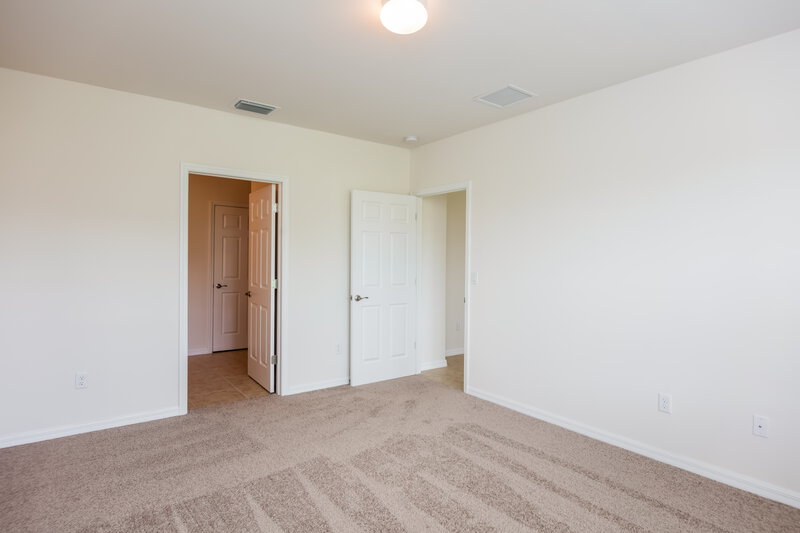 3,575/Mo, 1514 SW 19th Ave Cape Coral, FL 33914 Master Bedroom View 2