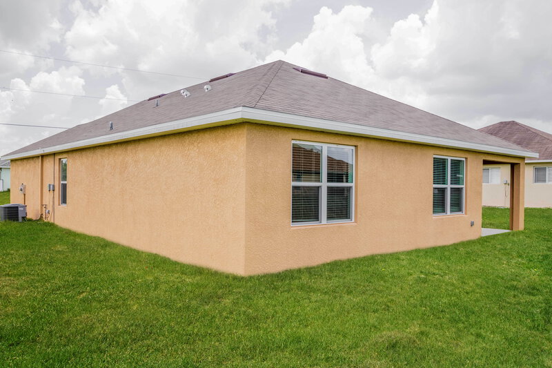 3,575/Mo, 1514 SW 19th Ave Cape Coral, FL 33914 Rear View