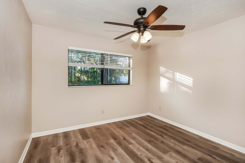 2,020/Mo, 1432 SE 17th Ter Cape Coral, FL 33990 Bedroom View