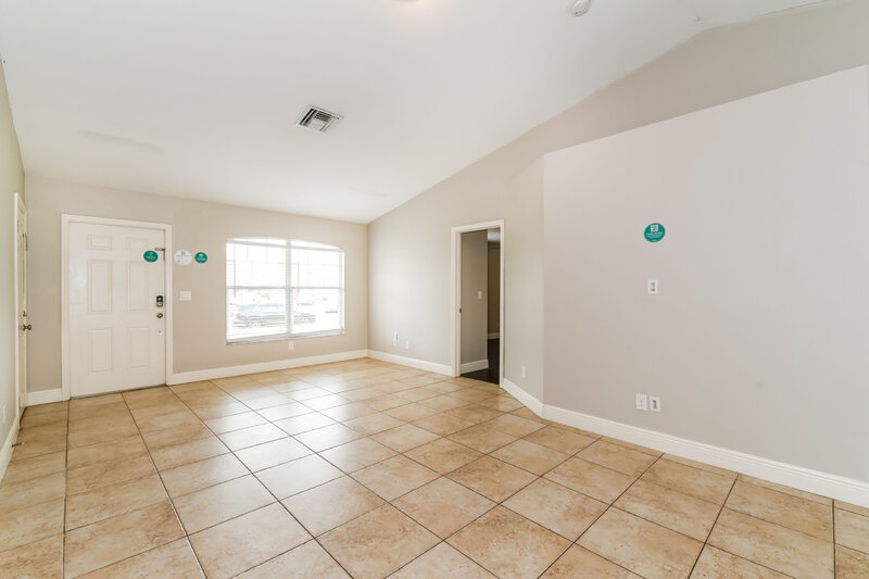 2,205/Mo, 845 SW 37th Ln Cape Coral, FL 33914 Misc View 3