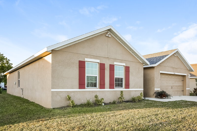 2,250/Mo, 2564 Surfside Blvd Cape Coral, FL 33914 Front View