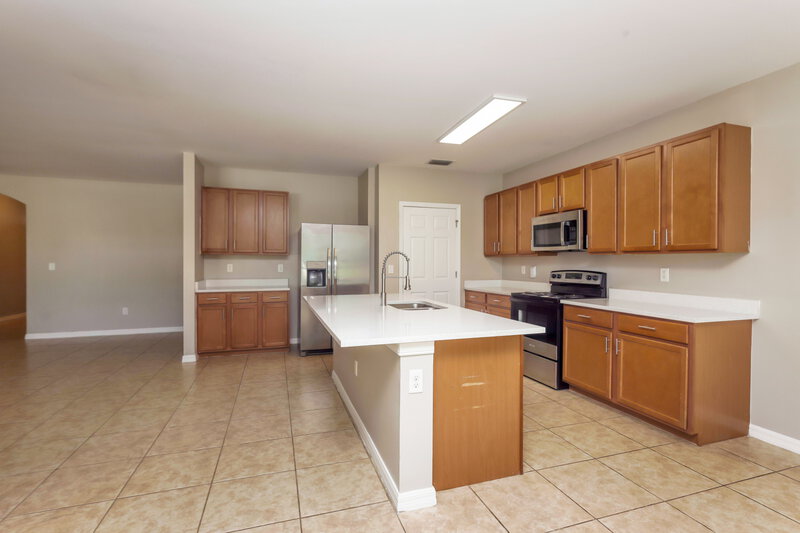 2,175/Mo, 2564 Surfside Blvd Cape Coral, FL 33914 Kitchen View 3