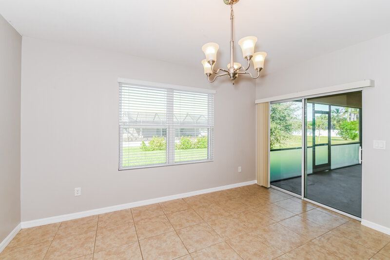 1,900/Mo, 2548 Surfside Blvd Cape Coral, FL 33914 Dining Room View