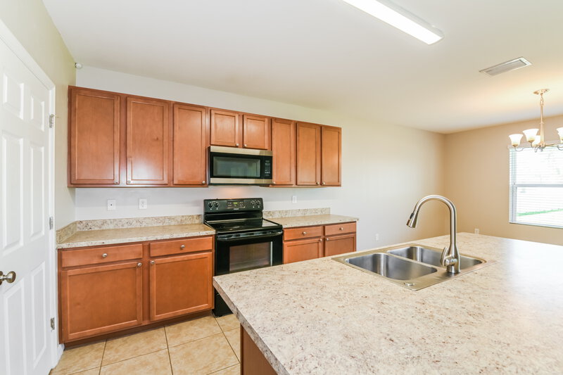 1,900/Mo, 2548 Surfside Blvd Cape Coral, FL 33914 Kitchen View