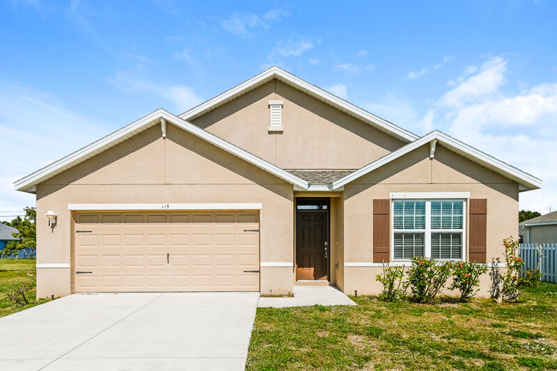 2,150/Mo, 119 SW 11th Ter Cape Coral, FL 33991 External View