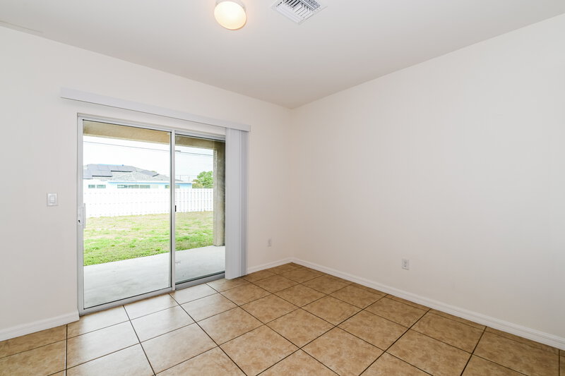 2,150/Mo, 119 SW 11th Ter Cape Coral, FL 33991 Dining Room View