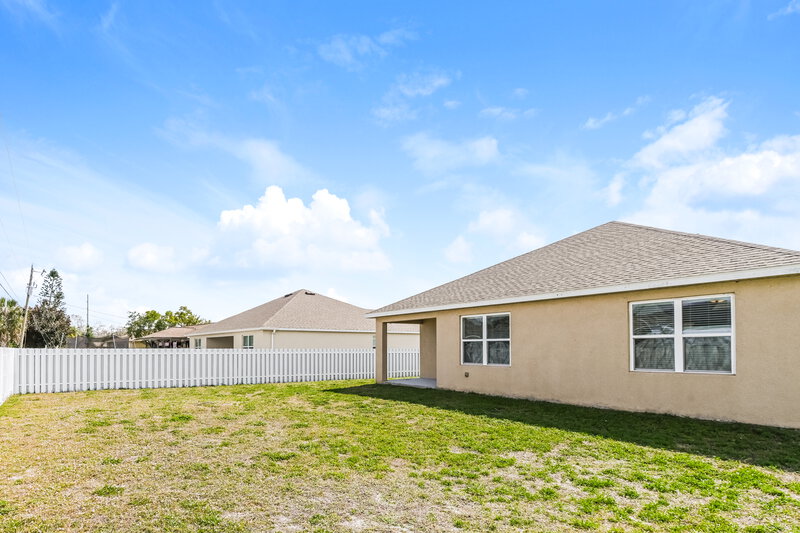 2,150/Mo, 119 SW 11th Ter Cape Coral, FL 33991 Rear View 2