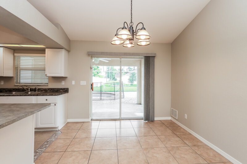 2,475/Mo, 1427 SE 12th St Cape Coral, FL 33990 Dining Room View