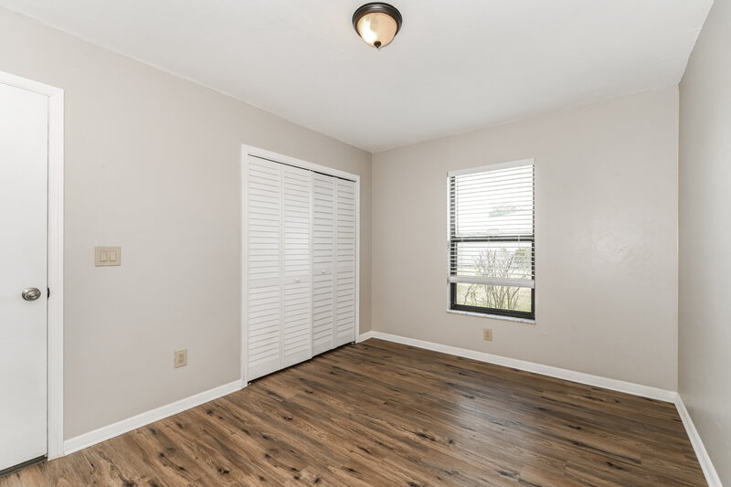 1,730/Mo, 2123 SE 3rd St Cape Coral, FL 33990 Bedroom View