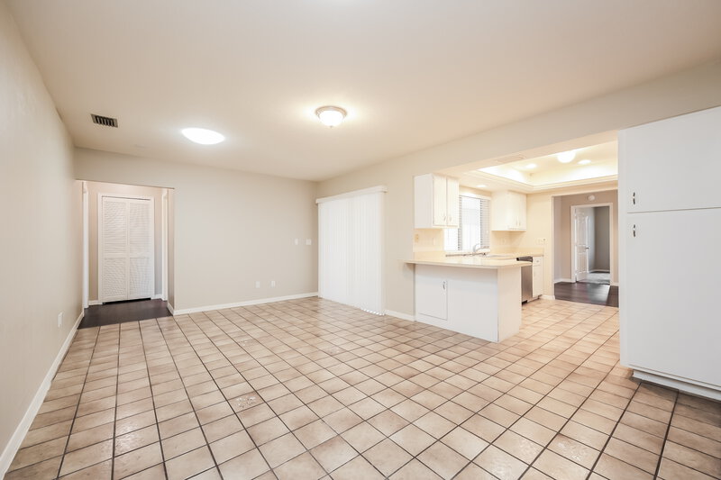 2,355/Mo, 2130 SE 9th Ter Cape Coral, FL 33990 Misc View 3