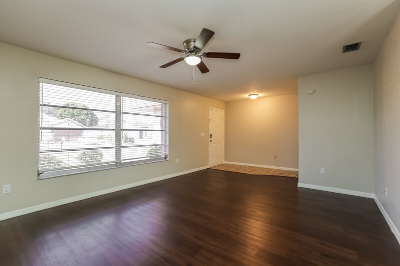 2,050/Mo, 2130 SE 9th Ter Cape Coral, FL 33990 Misc View 3